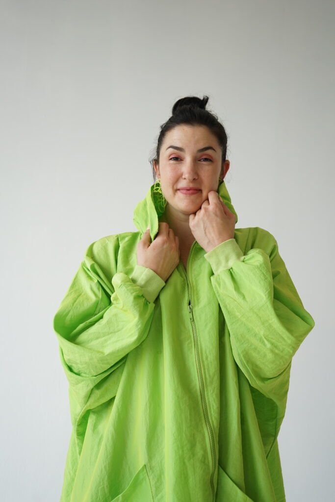 Zara Female US voiceover.cafe female voiceover artist